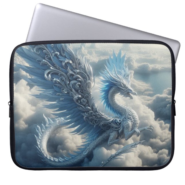 Housse Pour Ordinateur Portable Dragon superbe entouré de nuages (Devant)