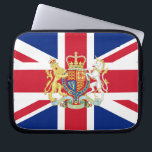 Housse Pour Ordinateur Portable Drapeau de l'Union du jubilé de diamant et crête r<br><div class="desc">Royal Crest and Union Flag of the United Kingdom of Great Britain and Northern Ireland Diamond Jubilee manche commémorative ordinateur portable.</div>