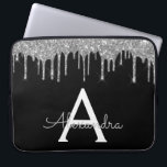 Housse Pour Ordinateur Portable Élégant Monogramme Parties scintillant d'argent no<br><div class="desc">Faux Noir et Argent Déchirant Moderne et Élégante Parties scintillant Fille et Élégant Coque Monogramme Élégant Épargne. Ce coque peut être customisé pour inclure votre nom initial et prénom.</div>