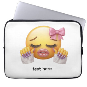 Housse Pour Ordinateur Portable Emoji Sassy et Rouge avec un Nœud Rose et des Ongl