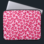 Housse Pour Ordinateur Portable Empreinte de léopard en Pastel Pink, Hot Pink et F<br><div class="desc">Manches dans un imprimé textile numérique dans un motif léopard texturé - taches léopard dans le rose fuchsia profond,  accentué de rose chaud,  sur un arrière - plan pastel</div>