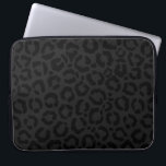 Housse Pour Ordinateur Portable Empreinte de léopard noir minimal moderne<br><div class="desc">Ce design moderne et minimaliste est parfait pour la femme design et branchée. Il est doté d'un motif poster de animal de cheetah noir et noir au charbon de bois. C'est cool, unique, contemporain et à la mode. ***REMARQUE DE CONCEPTION IMPORTANTE : Pour toute demande de conception personnalisée comme les...</div>