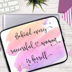 Housse Pour Ordinateur Portable Femme couronnée de succès, Pink Ombre Aquarelle Ty