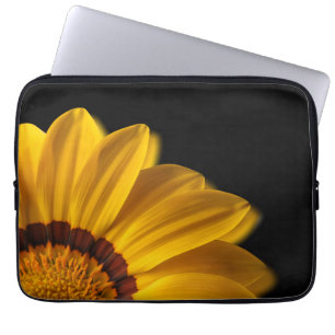 Housse Pour Ordinateur Portable Fleur jaune sur arrière - plan noir