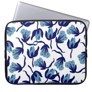 Housse Pour Ordinateur Portable Floral De Pansy Bleu : Sans Mer Dessiné À La Main.