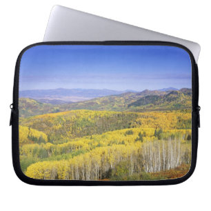 Housse Pour Ordinateur Portable Forêt nationale de Routt en couleur d'automne, prè