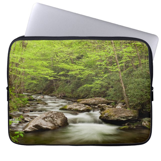 Housse Pour Ordinateur Portable Fourche droite traverse la forêt (Devant)