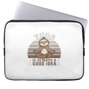 Housse Pour Ordinateur Portable Funny cute sloth doing yoga. funny yoga poses
