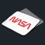 Housse Pour Ordinateur Portable Fusée cirque Iconique NASA Blanc<br><div class="desc">AVIS IMPORTANT : Insignes et identificateurs de la NASA fournis et utilisés avec la permission de la NASA.</div>