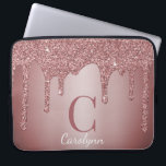 Housse Pour Ordinateur Portable Girly Rose Gold Sparkle Glitter Drips monogram<br><div class="desc">Girly Rose Gold Sparkle Parties scintillant Drips Monogram manche portable avec nos gouttes de fausse parties scintillant tendance en or rose/rose. Conçu par Cèdre et String. Pour personnaliser davantage, cliquez sur le lien "customiser plus loin" et utilisez l'outil de conception pour modifier la conception. Si vous avez besoin d'aide ou...</div>