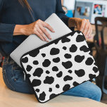 Housse Pour Ordinateur Portable Impression De Vache, Motif De Vache, Spots De Vach<br><div class="desc">Motif de vache élégante,  chic et sophistiquée dans les tons noir et blanc. Un cadeau moderne et branché,  parfait pour l'amant poster de animal de votre vie.</div>