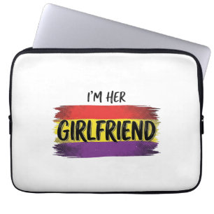 Housse Pour Ordinateur Portable Je Suis Sa Copine Arc-en-Ciel Fière Chemise Vector