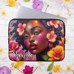 Housse Pour Ordinateur Portable Jolie Dame de Couleur Fleurs Roses Personnalisées<br><div class="desc">L'art de l'air cool représente une jolie femme afro-américaine aux cheveux jaunes et roses. Art numérique hyper réaliste. coque tablette personnalisée.</div>