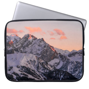 HOUSSE POUR ORDINATEUR PORTABLE LA NEIGE COUVERT LA MONTAGNE SOUS LE CIEL NUAGE PE