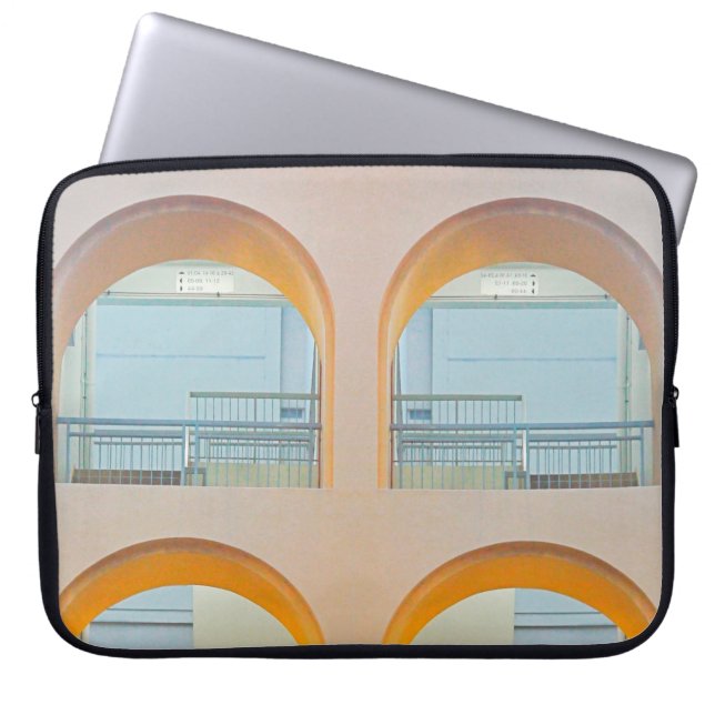HOUSSE POUR ORDINATEUR PORTABLE LA PORTE (Devant)