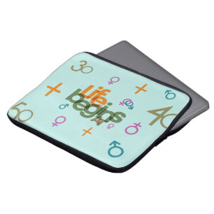 Housse Pour Ordinateur Portable La Vie Commence À (Personnaliser)   Portable 13 po