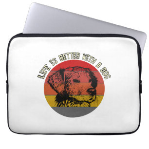 Housse Pour Ordinateur Portable La vie est meilleure avec un chien, style vintage