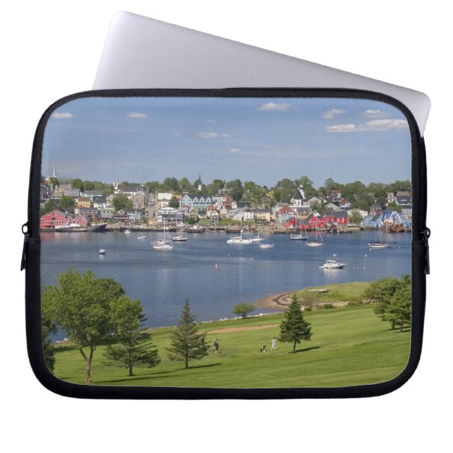 Housse Pour Ordinateur Portable Lunenberg, Nouvelle-Écosse, Canada. (Devant)