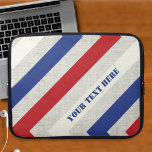 Housse Pour Ordinateur Portable Manche de l'ordinateur portable à bande marine<br><div class="desc">Cette pochette d'ordinateur portable à motifs rayés nautiques audacieuse est prête pour votre texte personnel. Créé en rouge,  blanc,  bleu marine et gris avec une police de style pochoir pour compléter le look. Choisissez votre taille dans le menu déroulant.</div>