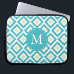 Housse Pour Ordinateur Portable Monogramme Aqua Lemon Diamond Ikat Motif<br><div class="desc">Le design élégant et chic est doté d'un motif ikat de diamants coloré et tendance et peut être personnalisé avec votre monogramme,  initiale,  nom,  ou n'importe quel texte de votre choix pour un cadeau personnalisé parfait!</div>