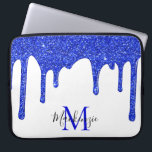 Housse Pour Ordinateur Portable Monogramme de Parties scintillant Azure Royal Blue<br><div class="desc">Girly Royal Blue Sparkle Parties scintillant Drips Monogram manche portable avec nos gouttes de fausse parties scintillant tendance dans bleu royal azur lumineux. Conçu par Cèdre et String. Pour personnaliser davantage, cliquez sur le lien "customiser plus loin" et utilisez l'outil de conception pour modifier la conception. Si vous avez besoin...</div>