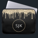 Housse Pour Ordinateur Portable Monogramme d'étincelle de Parties scintillant d'or<br><div class="desc">Parties scintillant en or et en noir Faux personnalisées et Coque d'initiaux monogrammes Élégants. Ce coque peut être customisé pour inclure votre nom initial et prénom.</div>