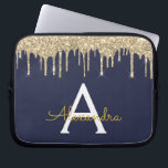 Housse Pour Ordinateur Portable Monogramme d'étincelle de Parties scintillant d'or<br><div class="desc">Navy Blue et Gold Faux Dripping Parties scintillant de fille moderne et élégante et Coque de monogramme élégant étincelant. Ce coque peut être customisé pour inclure votre nom initial et prénom.</div>