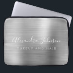 Housse Pour Ordinateur Portable Monogramme métallique professionnel Silver<br><div class="desc">Moderne Silver Girly Make Up and Hair Beauty Salon Faux Metallic Stainless Elegant Monogramme Promotionnel Portable Bag or Sleeve Promotional (promo) publicité Coque. Ce coque informatique professionnel professionnel de classe peut être customisé pour inclure votre nom de signature de script monogrammé et le titre de la profession ou du poste....</div>