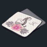 Housse Pour Ordinateur Portable Monogramme moderne Bird and Flora Dotty<br><div class="desc">Oiseaux et fleurs modernes art sur arrière - plan pastel dotty. Élégant monogramme.</div>