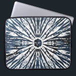 Housse Pour Ordinateur Portable Motif radial Indigo Ink<br><div class="desc">Indigo Ink Motif I par Juin Erica Vess. Conception radiale créée à partir de colorants bleu indigo et diverses formes géométriques.</div>