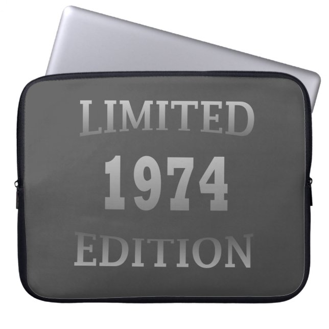 Housse Pour Ordinateur Portable Né en 1974 cadeau d'anniversaire (Devant)