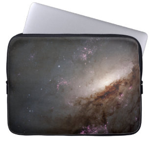 Housse Pour Ordinateur Portable Ngc 4258 Sous Formation D'Étoiles Intenses.