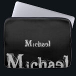 Housse Pour Ordinateur Portable Nom monogramme moderne minimaliste noir blanc lapi<br><div class="desc">Monogramme moderne minimaliste nom noir blanc. Nom personnalisé personnalisable sur une couleur noire.</div>