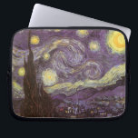Housse Pour Ordinateur Portable Nuit étoilée par Vincent van Gogh, Art Vintage<br><div class="desc">Starry Night (1889) de Vincent van Gogh est un post impressionnisme vintage de peinture de paysage de paysages. Vue sur une ville dans une vallée la nuit avec les nuages tourbillonnants, les étoiles brillant et une belle lune jaune dorée croissant. Il a été peint pendant la journée de mémoire et...</div>