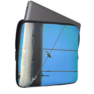 Housse Pour Ordinateur Portable Oiseau sur un fil sur un pôle