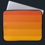 Housse Pour Ordinateur Portable Palette de bandes orange<br><div class="desc">Un design simple et moderne avec une motif rayée à palette orange.</div>