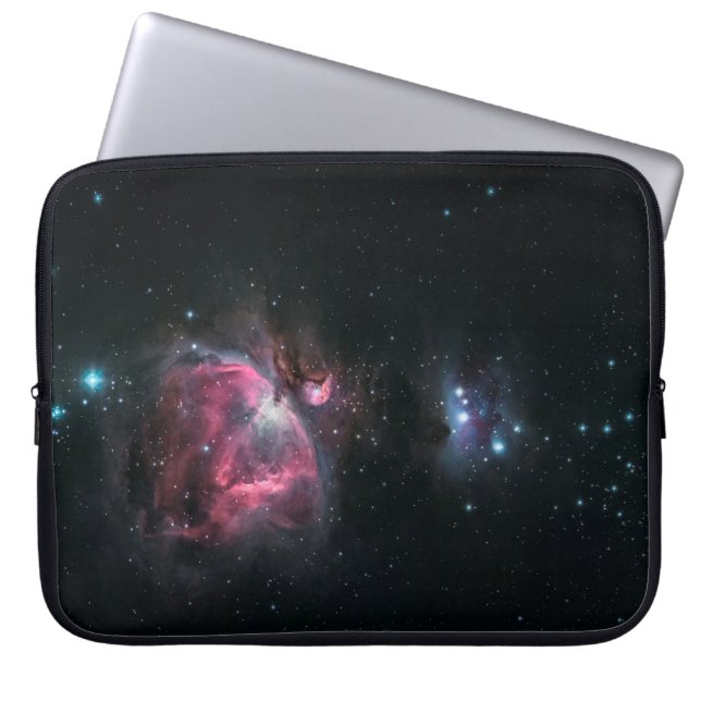 HOUSSE POUR ORDINATEUR PORTABLE PAPIER NUMÉRIQUE NEBULA NOIR ET PURPLE (Devant)