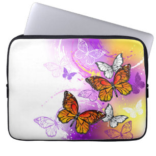 Housse Pour Ordinateur Portable Papillons Monarque sur Arrière - plan pourpre