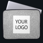 Housse Pour Ordinateur Portable Parties scintillant moderne Argent - Logo sur mesu<br><div class="desc">Silver Moderne et professionnel Faux Parties scintillant et étincelante logo personnalisé promotionnel Portable d'entreprise ou Coque promotionnel pour un cadeau de l'industrie de la beauté. Ce coque peut être customisé pour inclure le logo de votre entreprise ou de votre entreprise.</div>