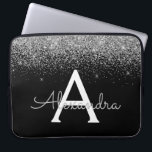 Housse Pour Ordinateur Portable Parties scintillant noire en argent et monogramme<br><div class="desc">Parties scintillant Argent et Noir Faux et Coque Monogramme Élégant Épargne. Ce coque peut être customisé pour inclure votre nom initial et prénom.</div>