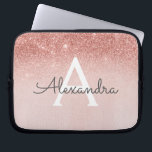 Housse Pour Ordinateur Portable Parties scintillant or Rose Glam et Monogramme éti<br><div class="desc">Glam Rose Gold Ombre Faux Parties scintillant et Sparkle Moderne et élégant Coque Monogram. Ce coque peut être customisé pour inclure votre nom initial et prénom.</div>