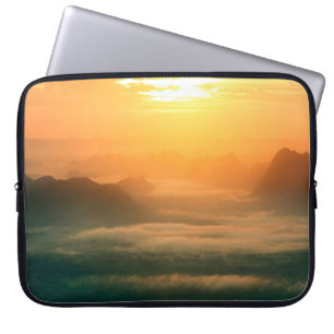Housse Pour Ordinateur Portable Photo paysage, beau brouillard de mer le matin