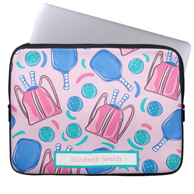 Housse Pour Ordinateur Portable Pickleball Paddle et Balls Pink Preppy Personnalis (Devant)