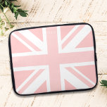Housse Pour Ordinateur Portable Pink Union Jack UK Drapeau Monogram<br><div class="desc">Une version rose du British Union Jack Flag - ajoutez vos initiales et laissez cette mince manche pour ordinateur portable s'occuper de votre technologie.</div>
