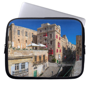 Housse Pour Ordinateur Portable Pont, rue étroite avec escaliers à La Valette