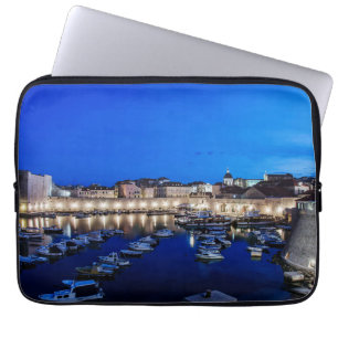 Housse Pour Ordinateur Portable Port et murs de Dubrovnik illuminés la nuit