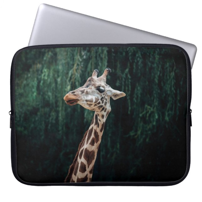 HOUSSE POUR ORDINATEUR PORTABLE PORTRAIT DE GIRAFFE CUIT (Devant)