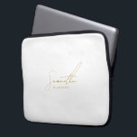 Housse Pour Ordinateur Portable Professional Handwritten Gold Script Typography<br><div class="desc">Protect your device in style with the Professional Handwritten Gold Script Typography Laptop Sleeve. Featuring an elegant handwritten-style gold script paired with clean, modern typography, this sleeve adds a sophisticated and personalized touch to your everyday tech essentials. Designed for both function and fashion, it keeps your laptop secure from scratches...</div>