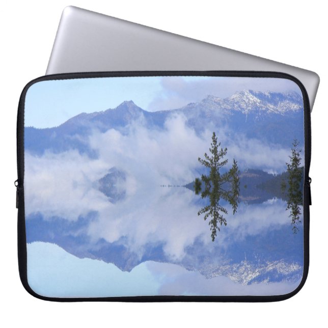Housse Pour Ordinateur Portable Réflexions des Alpes de la Trinité..... (Devant)