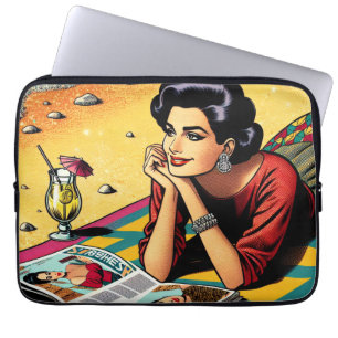 Housse Pour Ordinateur Portable Retro Lady at Beach Daydreabout Fashion